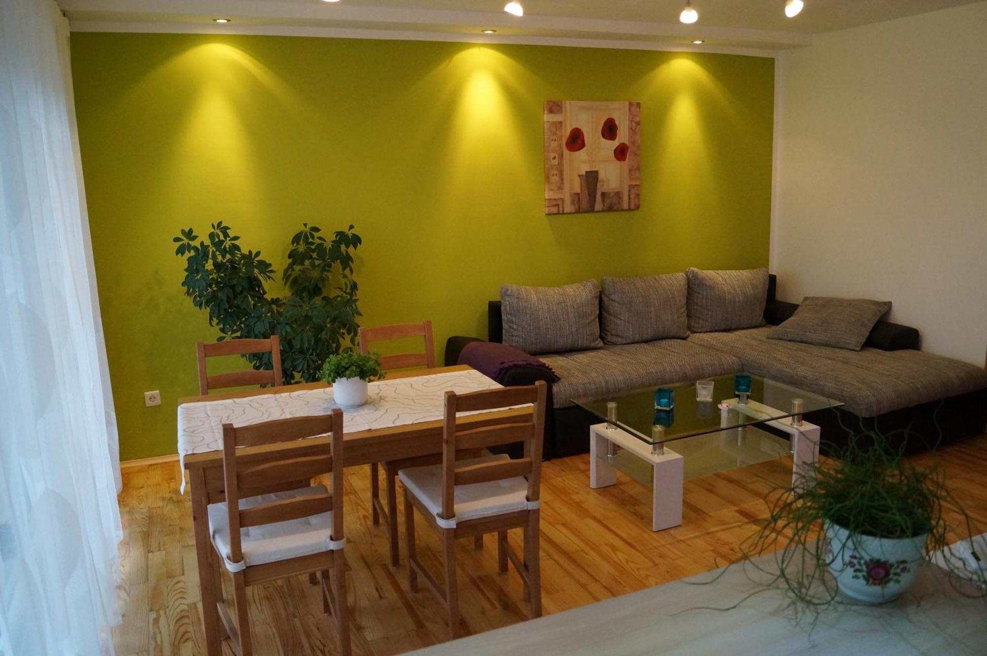 Ferienhaus Schloss-Garten 카펠렌-드루스와일러 객실 사진